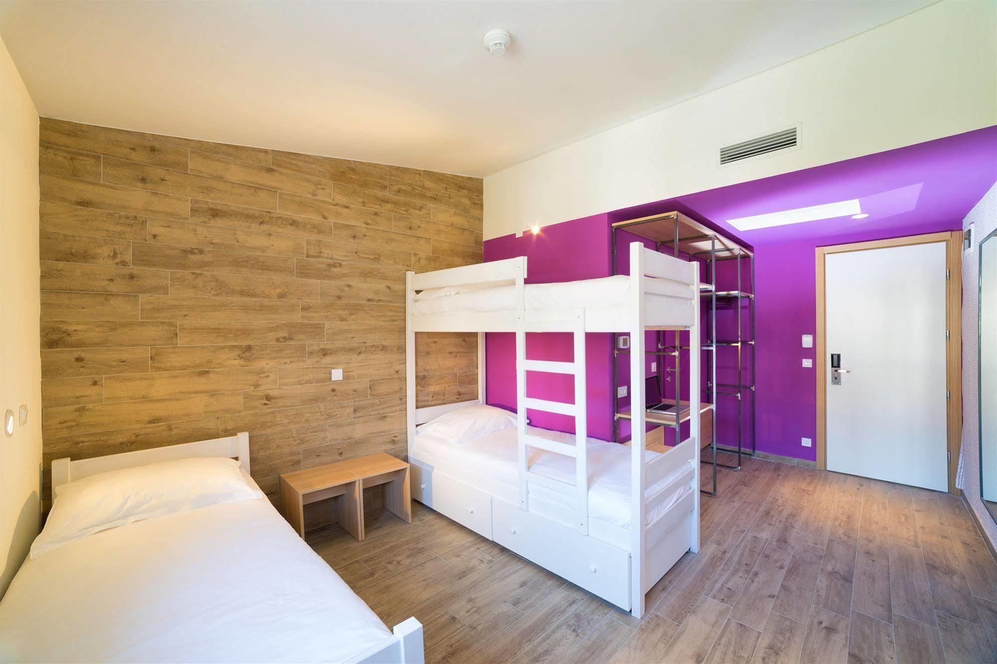 Hostel Link 로브란 외부 사진